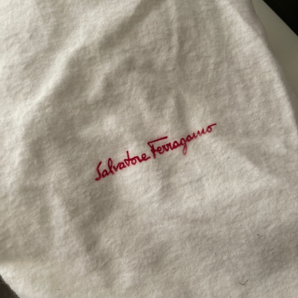 Authentic Salvatore Ferragamo kitten sling back heels size EU37 - Picture 6 of 6